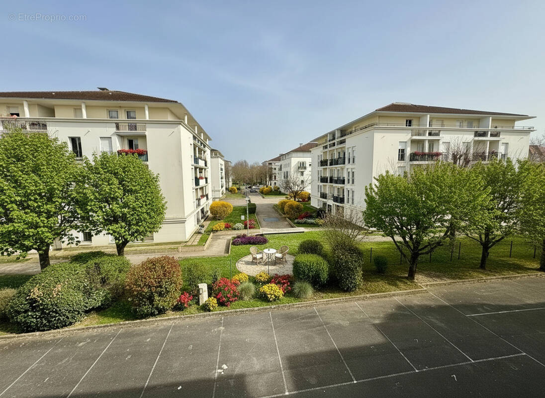 Appartement à BUSSY-SAINT-GEORGES