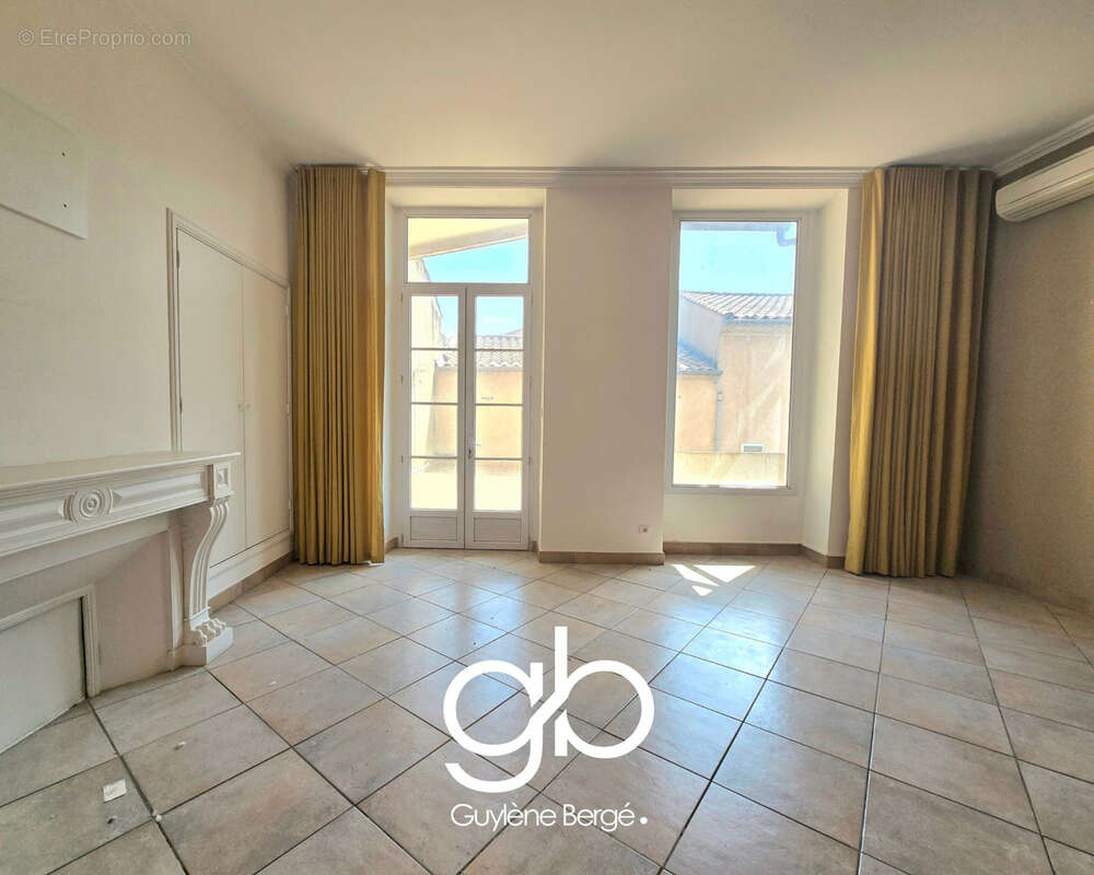 Appartement à LUNEL