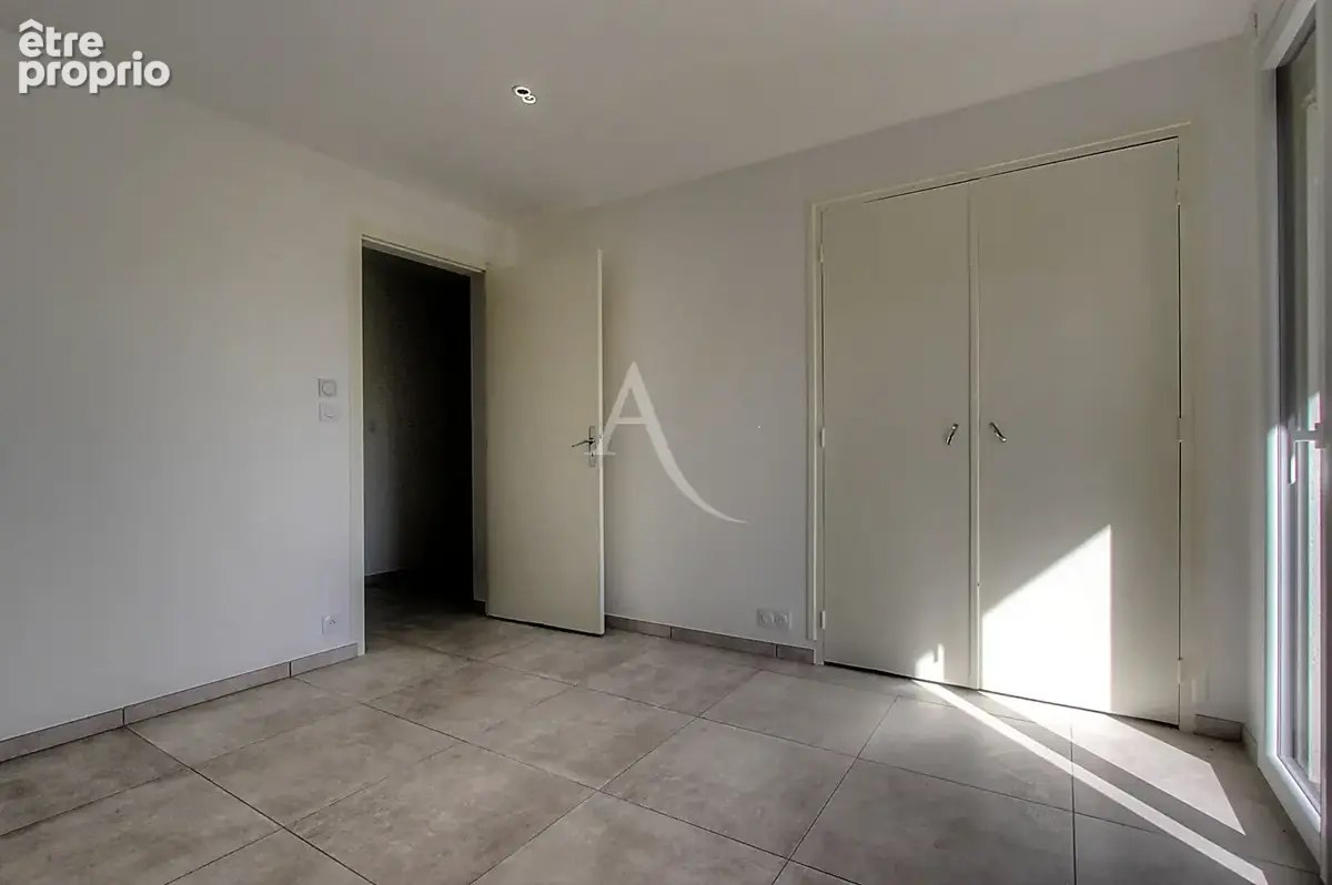 Appartement  4 pièces 74 m2 avec garage, place de parking et jardin - photo 6