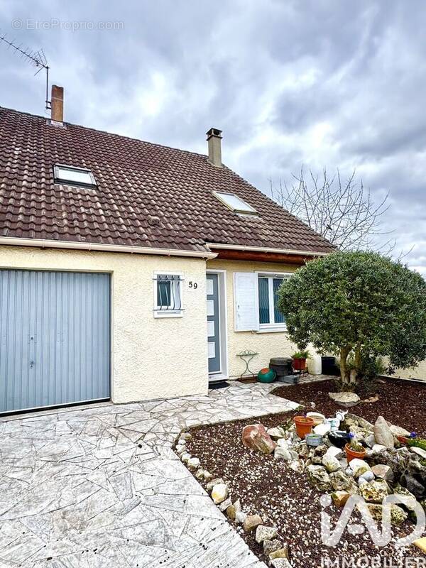 Photo 1 - Maison à TREMBLAY-EN-FRANCE