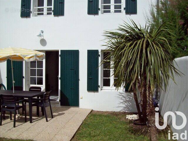 Photo 1 - Maison à SAINT-MARTIN-DE-RE