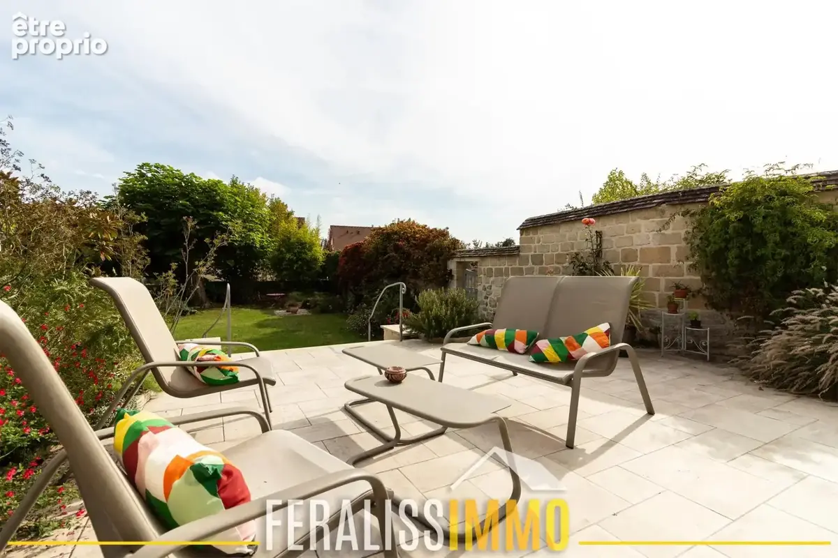 Maison familiale chaleureuse au coeur du village de Cergy - photo 2