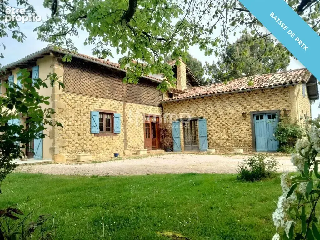 Propriété 275 m² avec piscine - photo 3