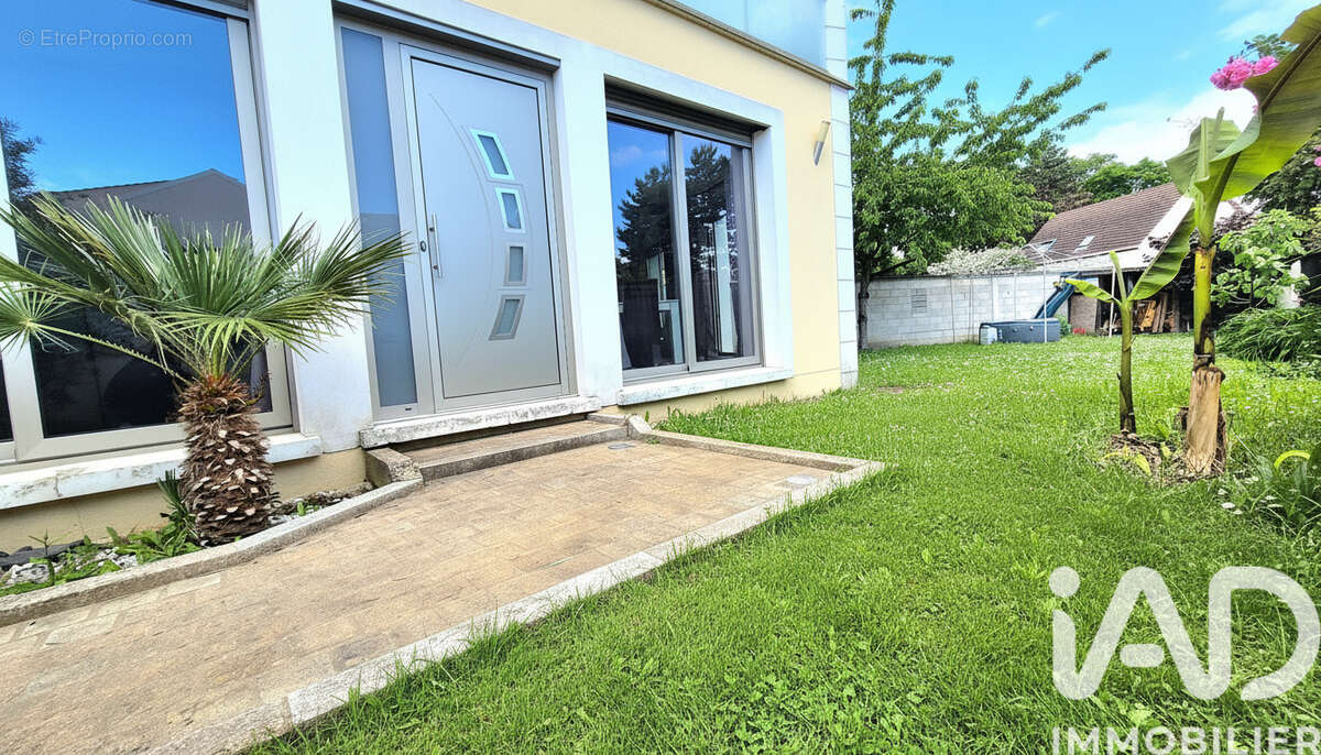 Photo 2 - Maison à CHAMPIGNY-SUR-MARNE