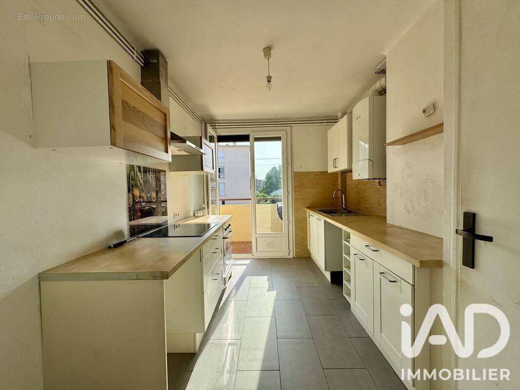 Photo 1 - Appartement à TOULON