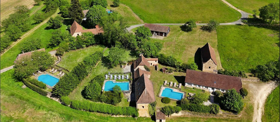 Maison à LES EYZIES-DE-TAYAC-SIREUIL