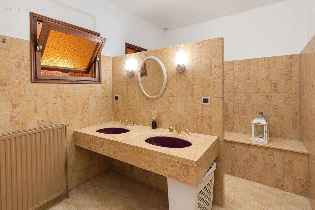 Maison à BOMPAS