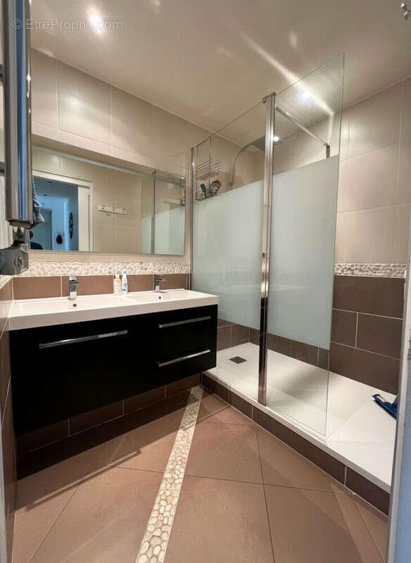 Appartement à LIVRY-GARGAN