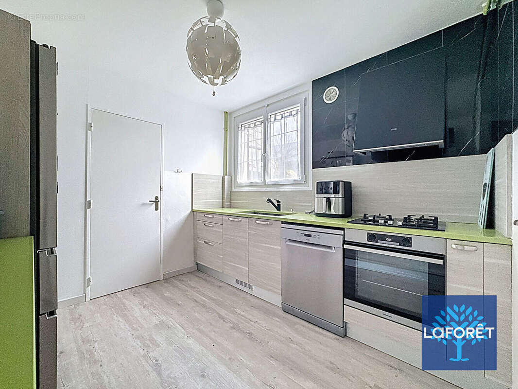 Maison à SAVIGNY-SUR-ORGE