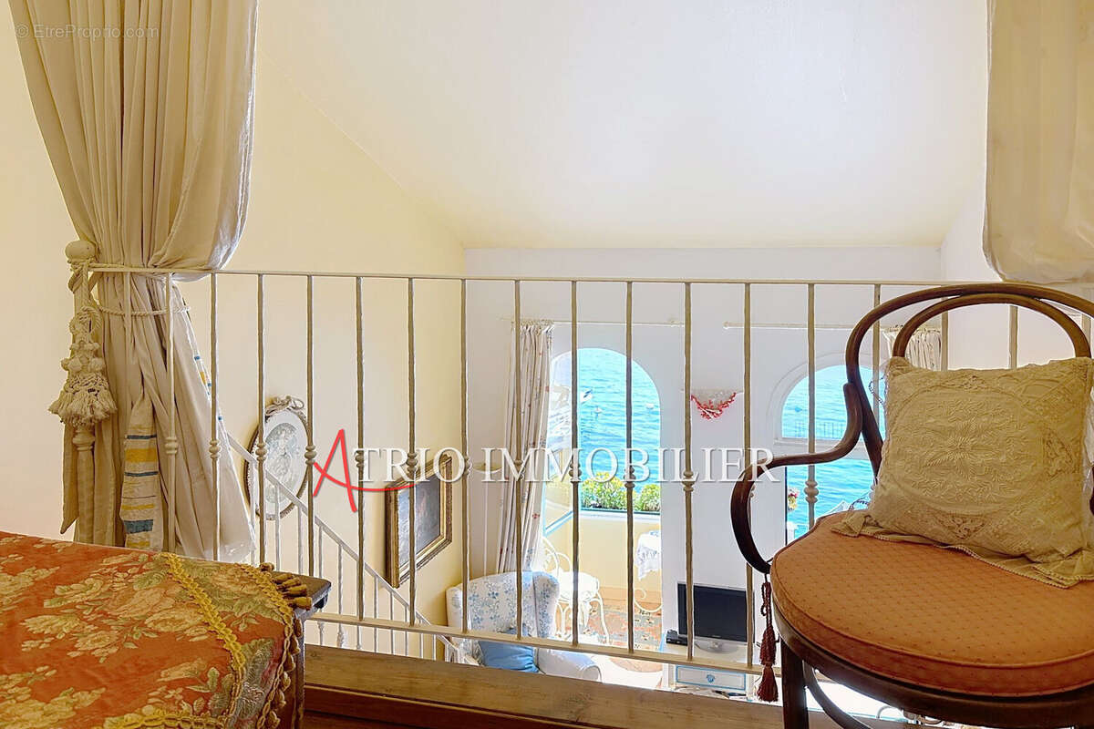 Appartement à VILLEFRANCHE-SUR-MER