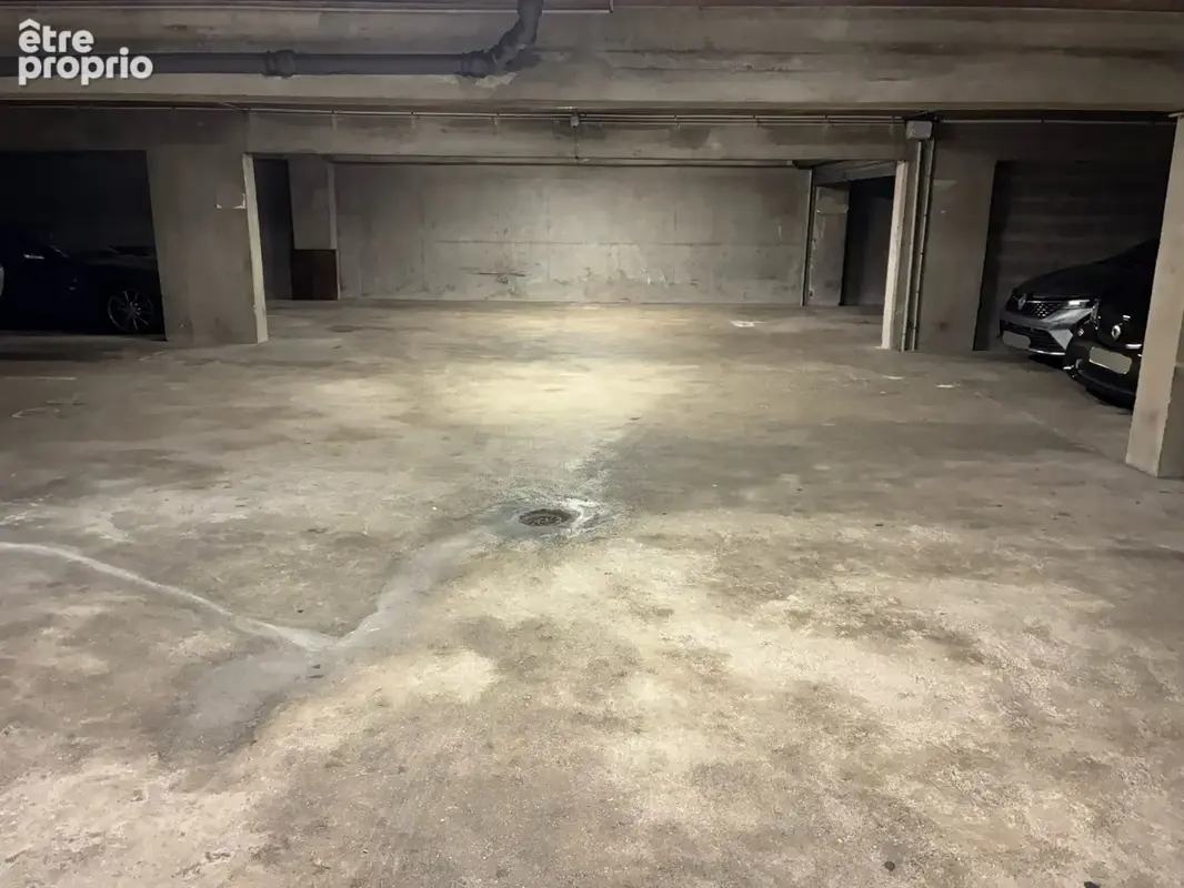 Parking à vendre à Paris-8e (75008) - photo 4