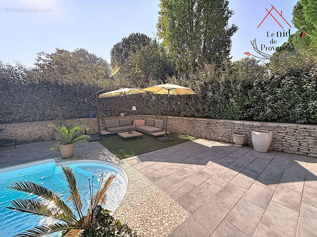 Nouveaute à robion  villa avec piscine sur beau terrain - photo 9