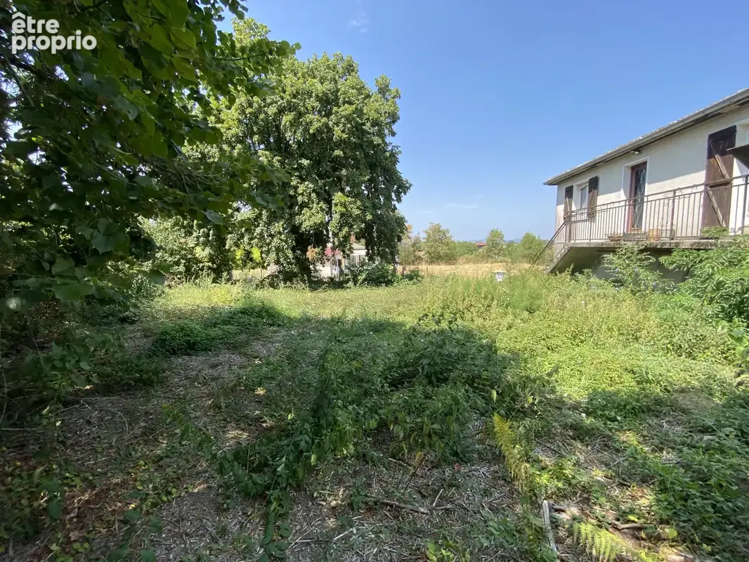 Villa  à rénover sur sous-sol complet et terrain attenant - photo 14