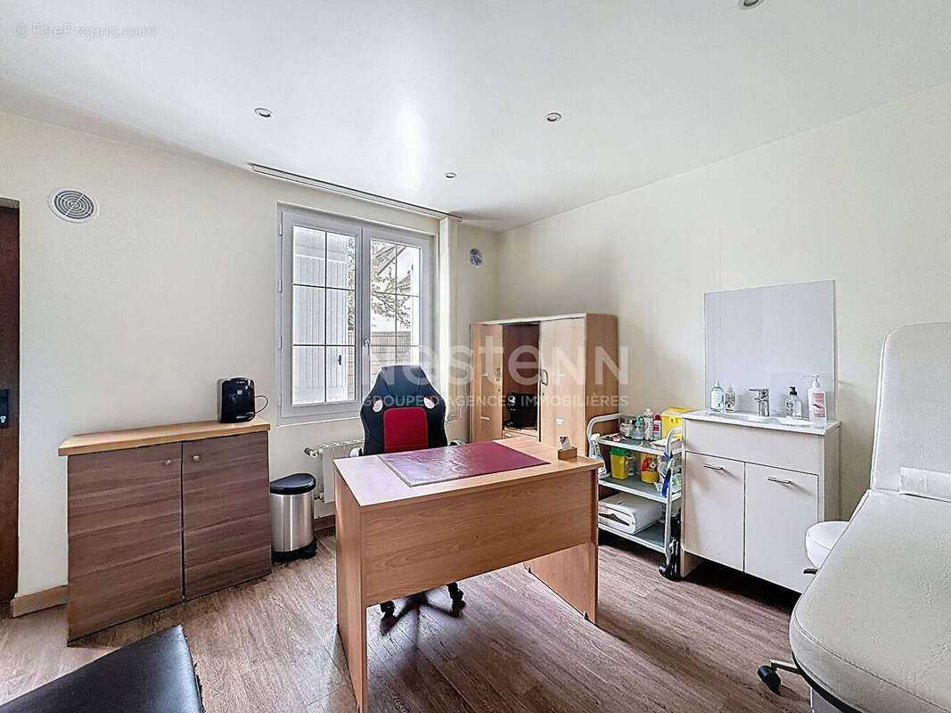 Commerce à LAMORLAYE