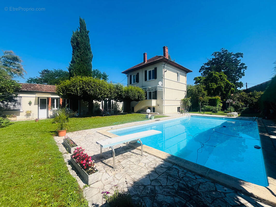 Maison à VILLENEUVE-SUR-LOT