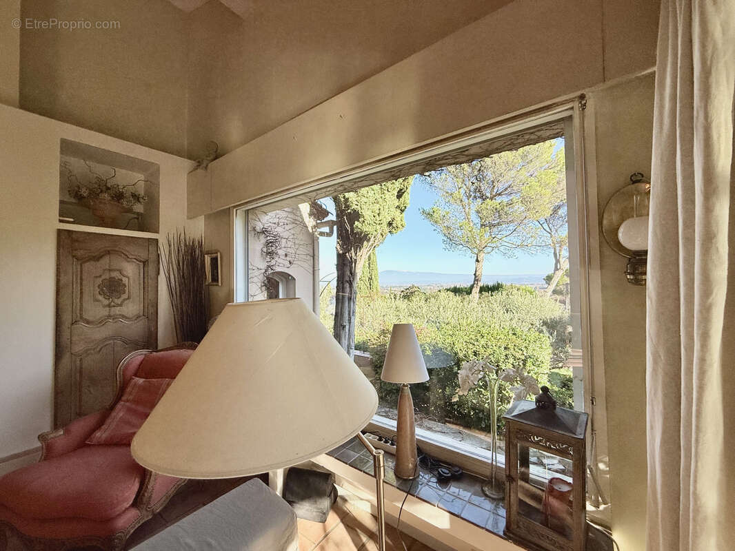 Maison à JONQUERETTES