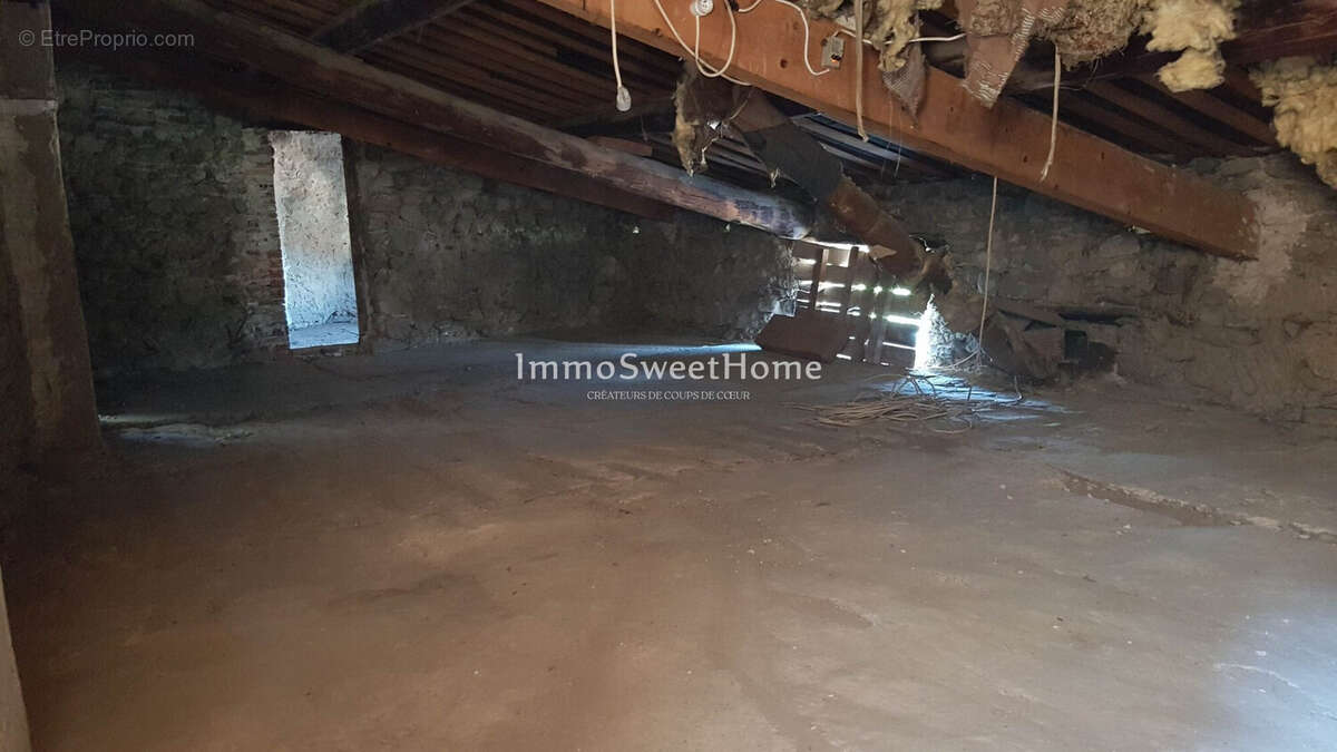 Maison à MIRABEL-AUX-BARONNIES