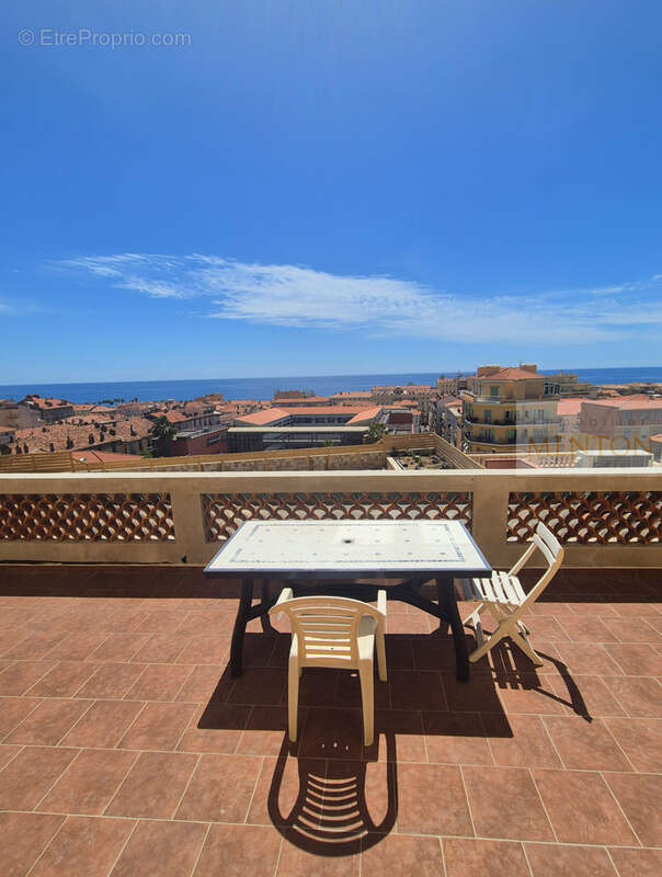 Appartement à MENTON