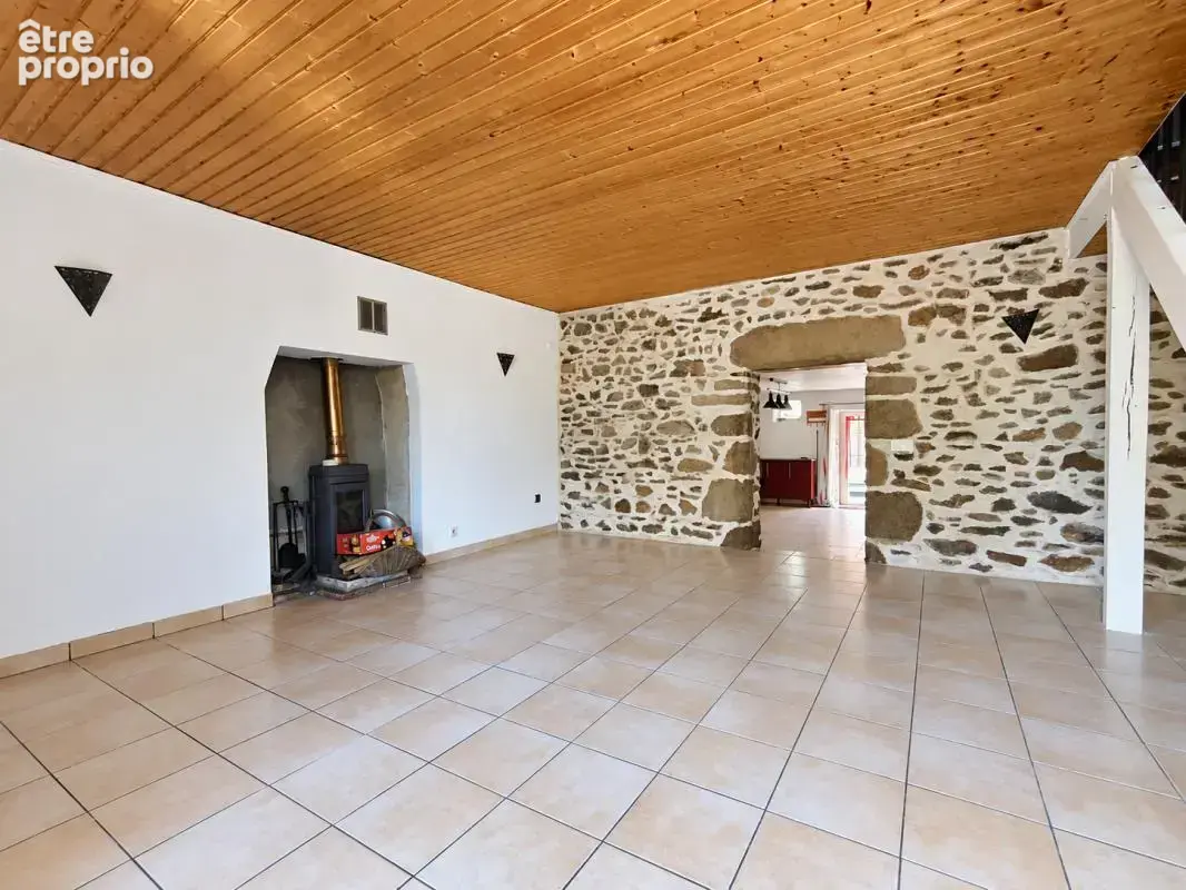 Maison 5 pièces 104m2 - photo 2