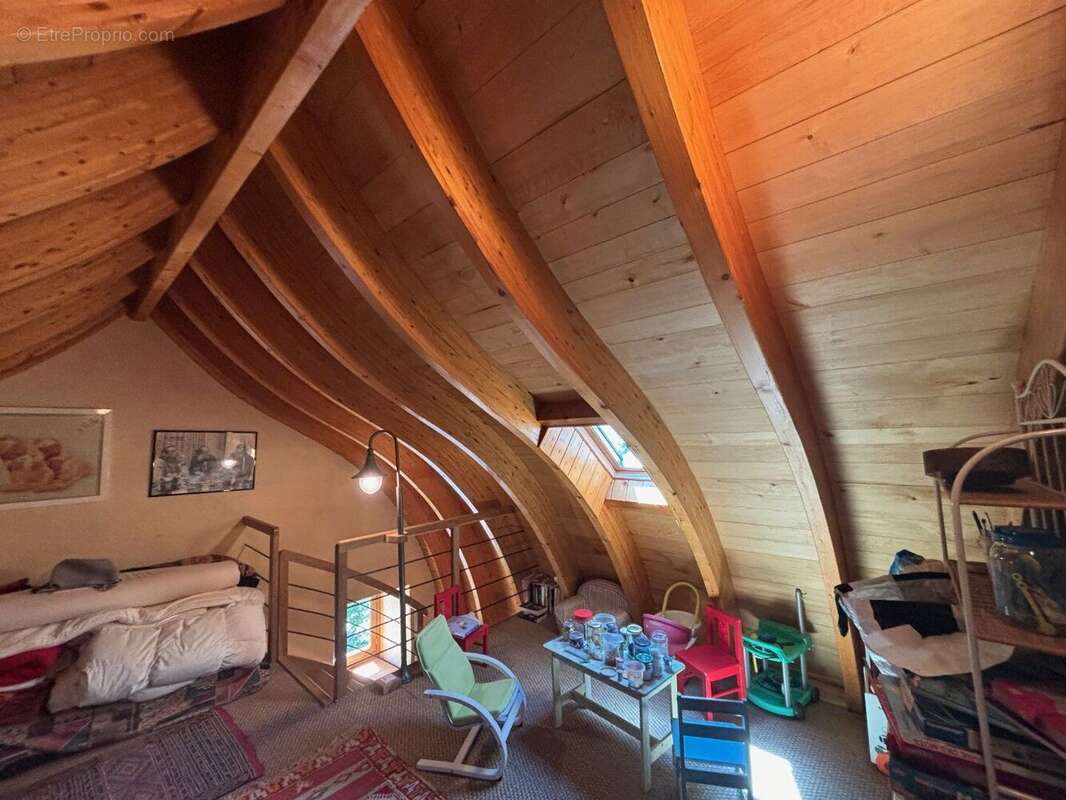 Maison 18e Siècle avec 8,5ha - photo 18