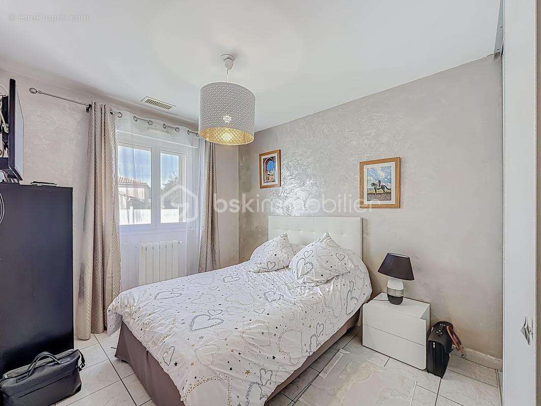 Maison à COURNONSEC