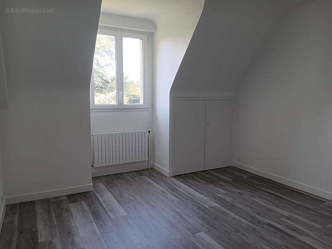 Maison à LOCOAL-MENDON