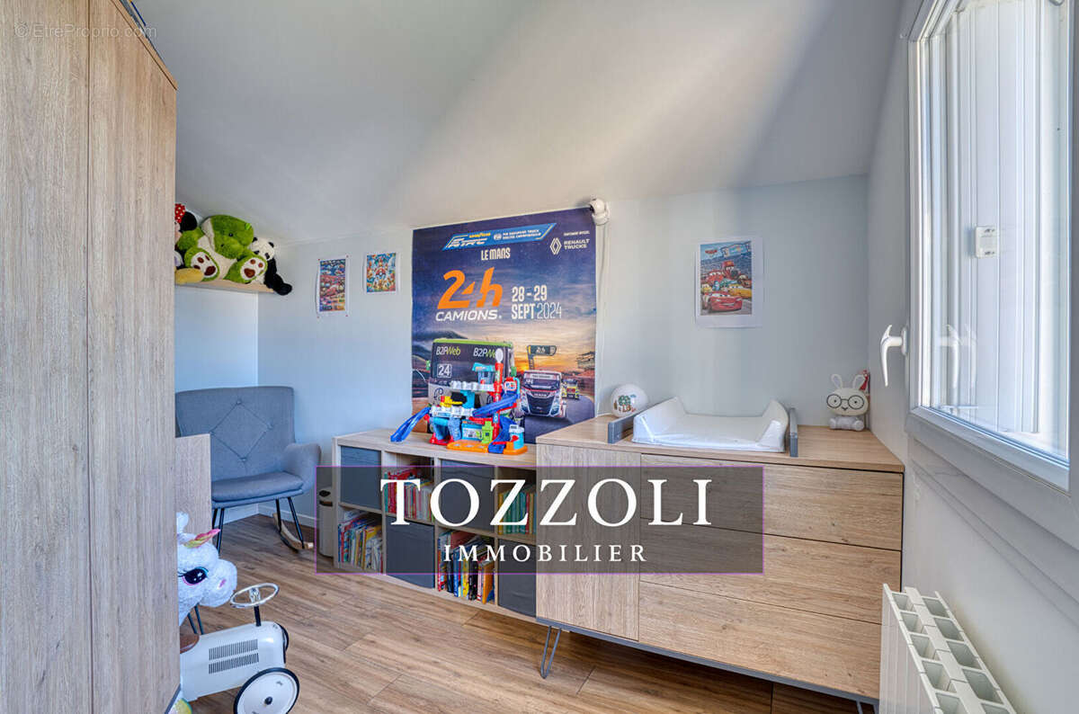 Maison à SAINT-QUENTIN-FALLAVIER