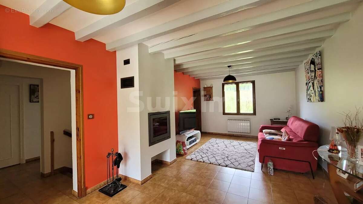 Maison à LONS-LE-SAUNIER