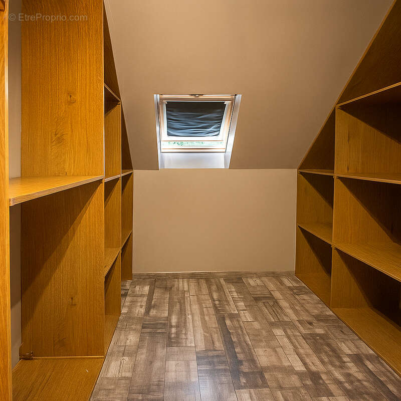 Maison à MORTEFONTAINE-EN-THELLE