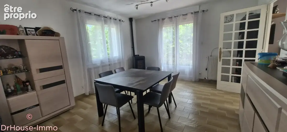 Maison 156 m² à Saint-Etienne  - photo 8