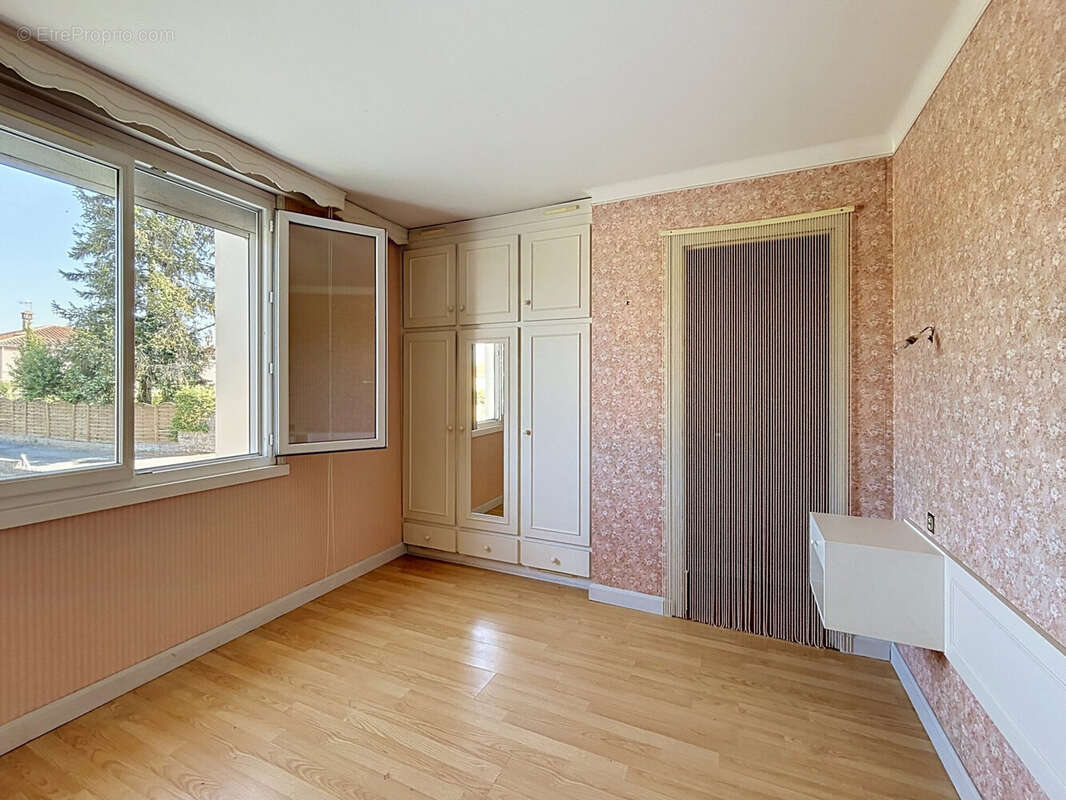 Maison 89 m² à Getigne  - photo 5