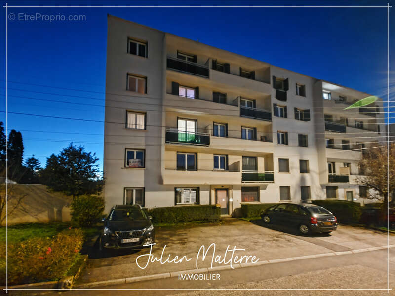 Appartement à LA RICAMARIE