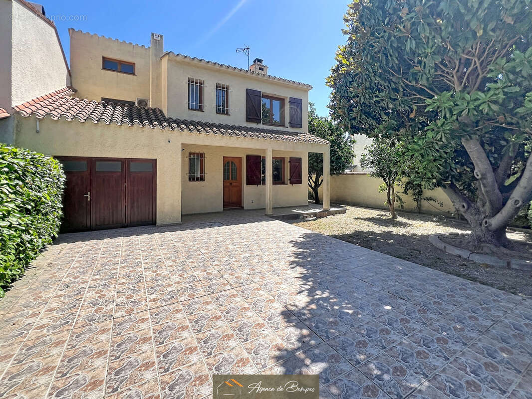 Maison à BOMPAS
