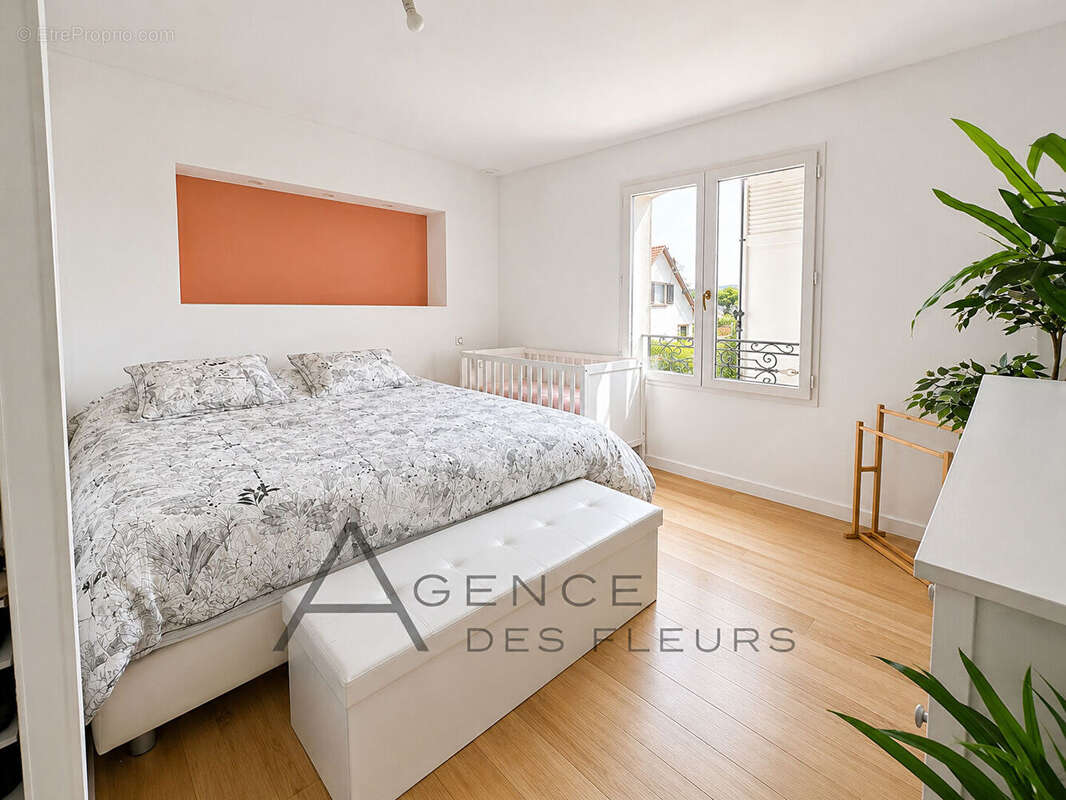 Maison  6 pièce(s) 150 m2 - photo 7