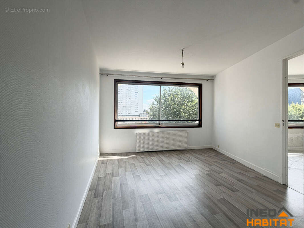 A VENDRE - Appartement Type 2 à RENNES (Secteur Centre-ville) - photo 4