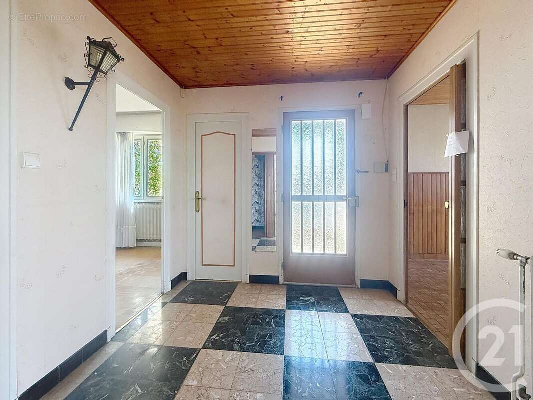 Maison à SAINT-APOLLINAIRE