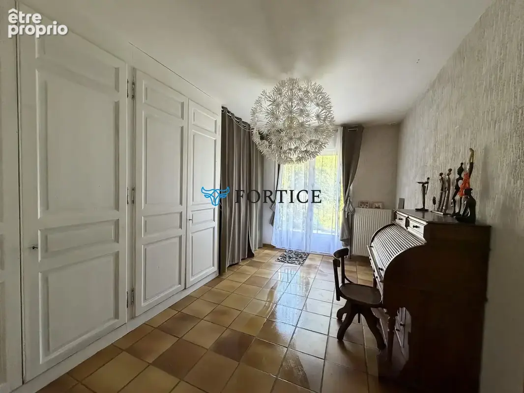 Maison 7 pièces 144 m² à vendre à Camblain-L'abbe (62690) - photo 7