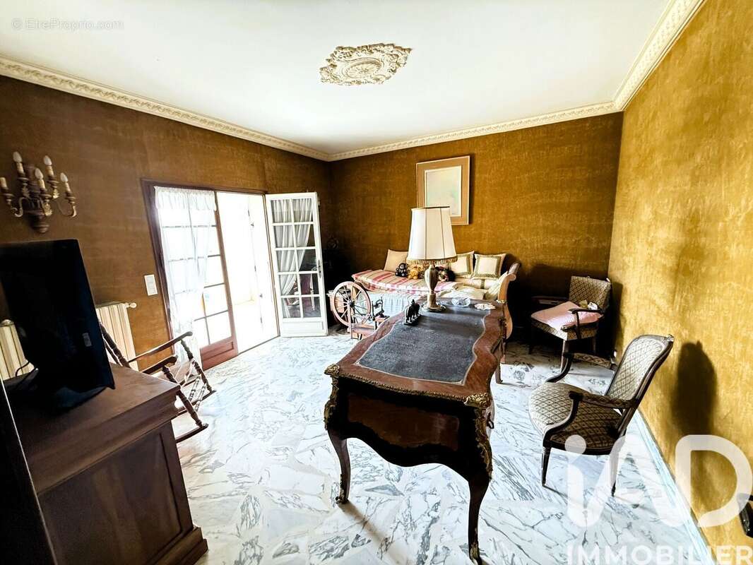 Photo 7 - Maison à LA GARDE-ADHEMAR