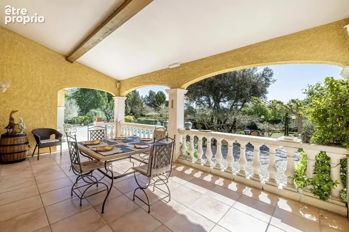 Dans l’arrière-pays varois, au cœur de la Provence Verte/MAISON PLEIN PIED/PISCINE/4200 m2 TERRAIN/ CALME/ SANS VIS A VIS/GARAGE - photo 6