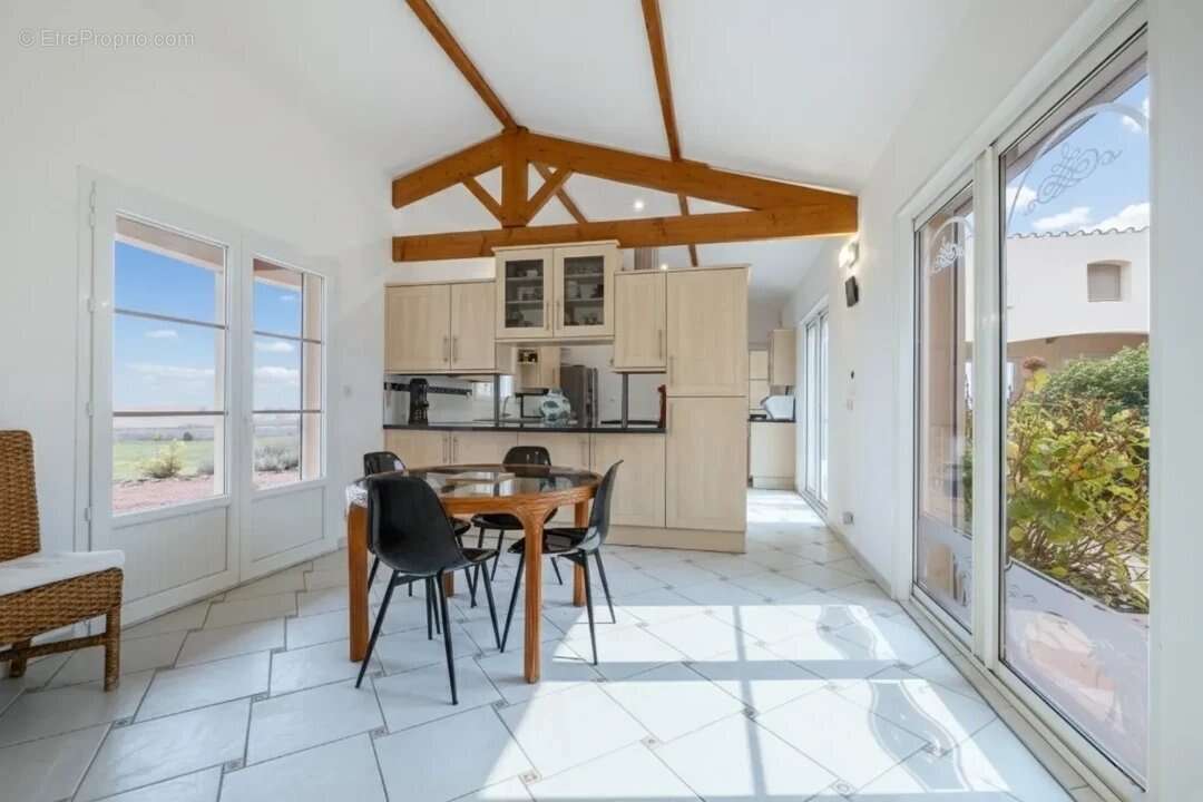 Maison à SAINT-DENIS-DU-PIN