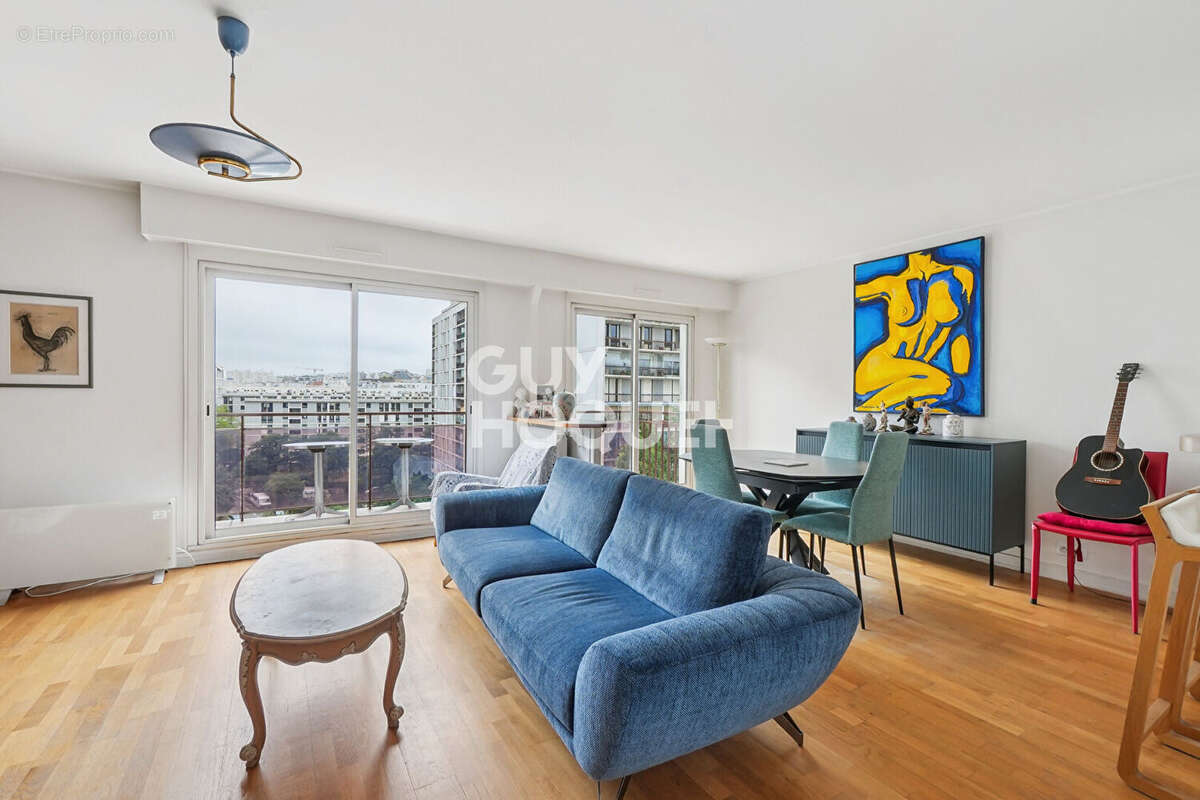 Appartement à PARIS-20E