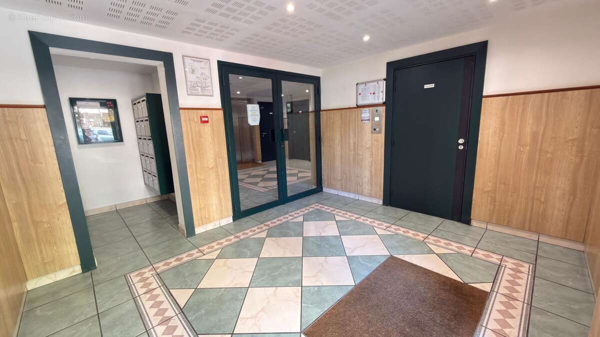 Appartement à NEUILLY-PLAISANCE