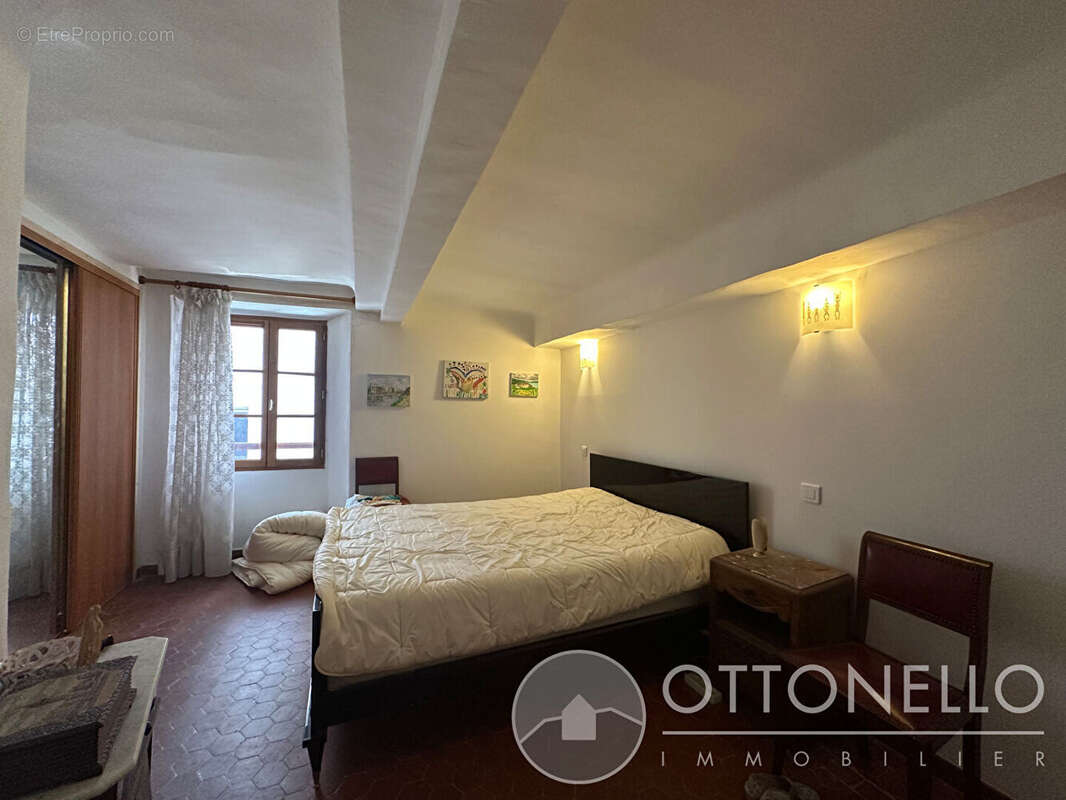 Maison Roquebrune Sur Argens 4 pièces 95,60 m2 avec terrasse et cave - photo 5