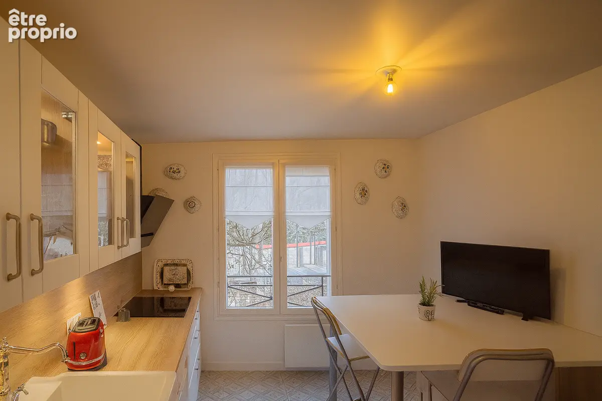 Mantes la jolie gare  centre ville appartement type f4 de 94.6 m² - photo 5