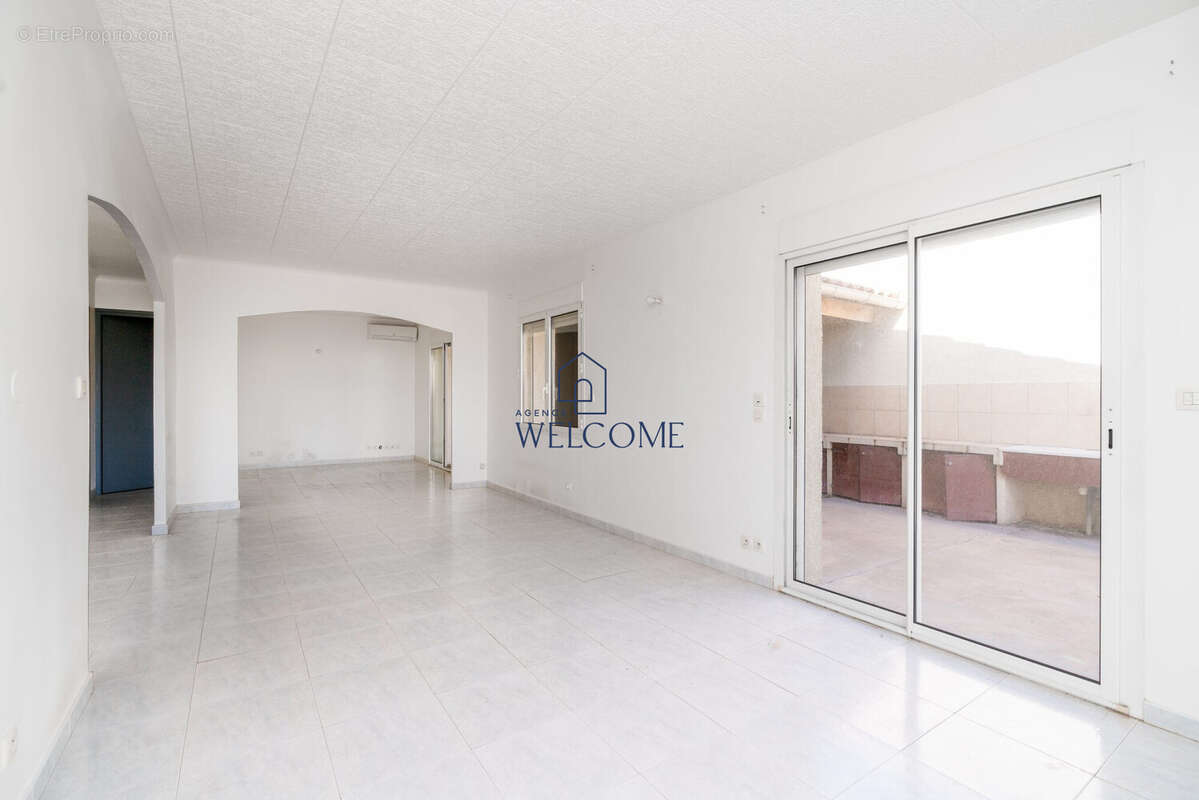 Maison à VILLENEUVE-LES-MAGUELONE