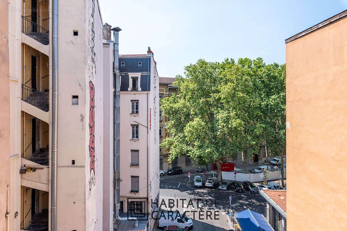 Appartement à LYON-1E