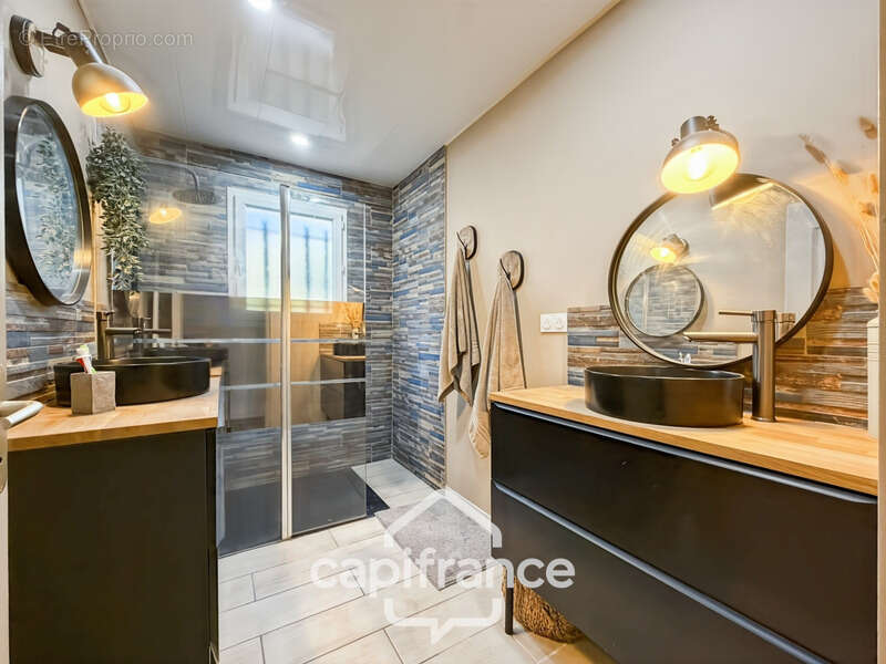 Maison à vendre 5 pièces ANNONAY (07) - photo 12