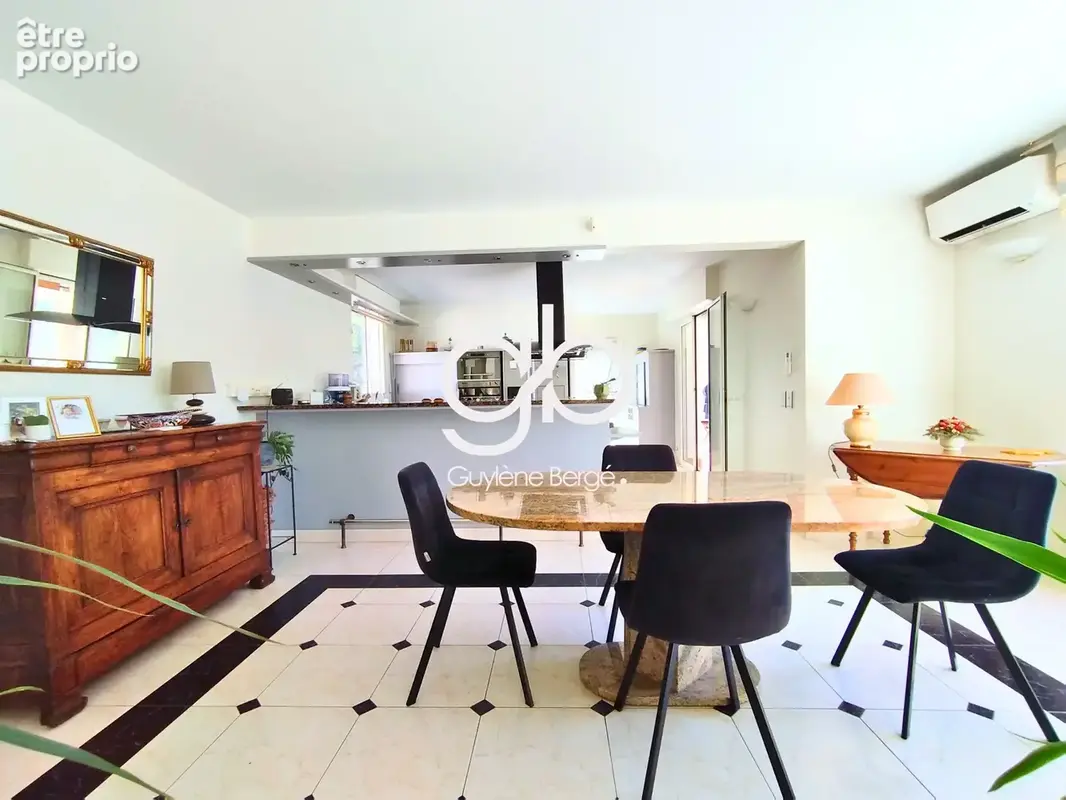 Villa familiale avec piscine et dépendance t3   terrain paysagé 1 616 m2   saint-mathieu-de-tréviers - photo 3