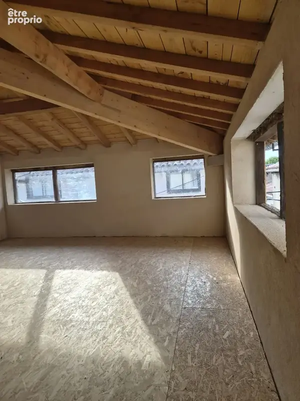 Bâtisse de caractère à colombages - Potentiel exceptionnel - photo 3