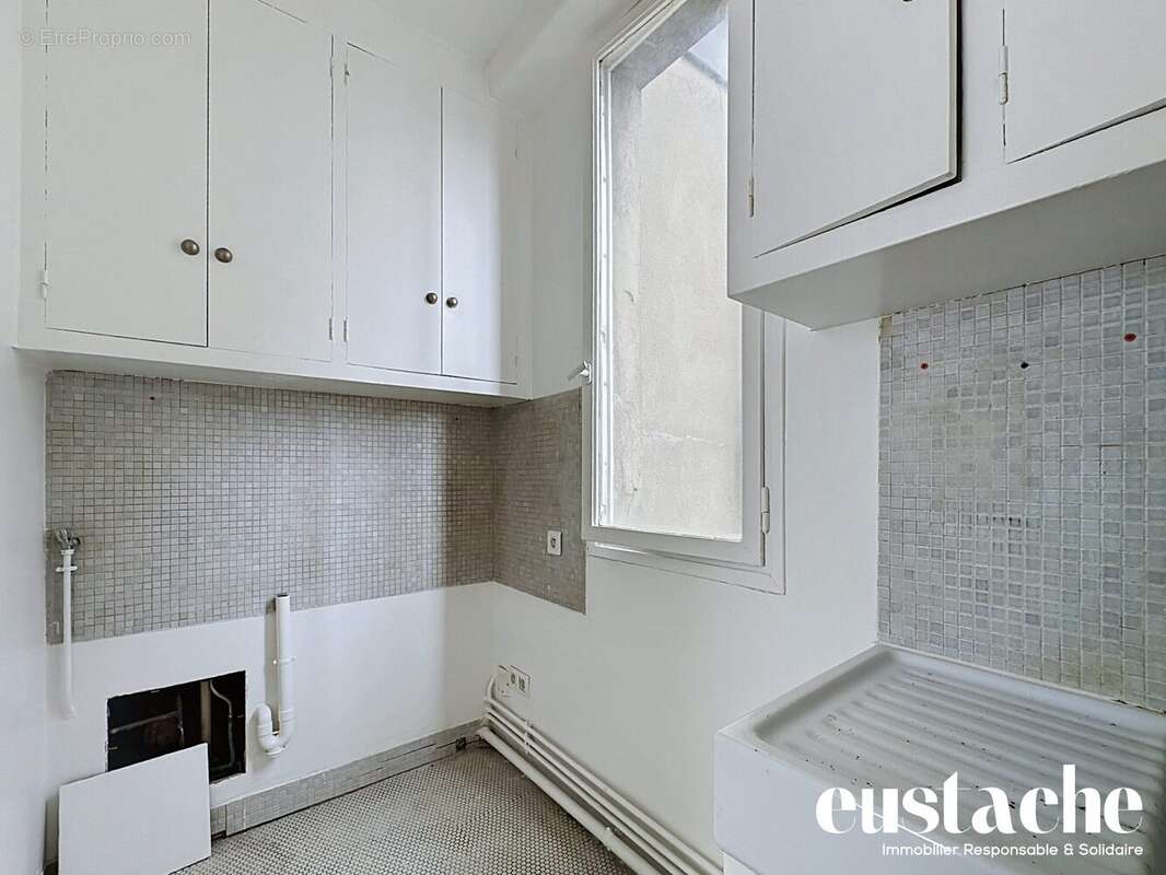 Appartement à PARIS-18E